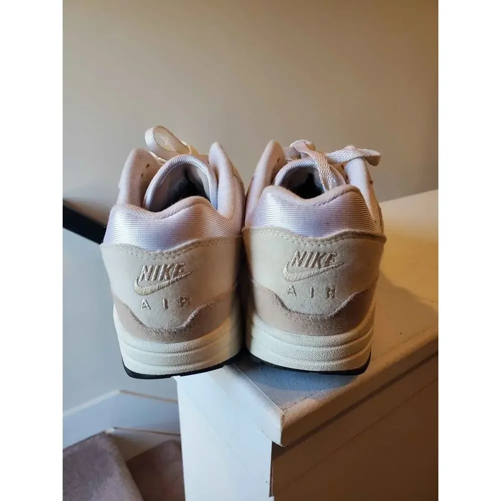 Nike Air Max 1 Sneakers – Women’s Size 9.5